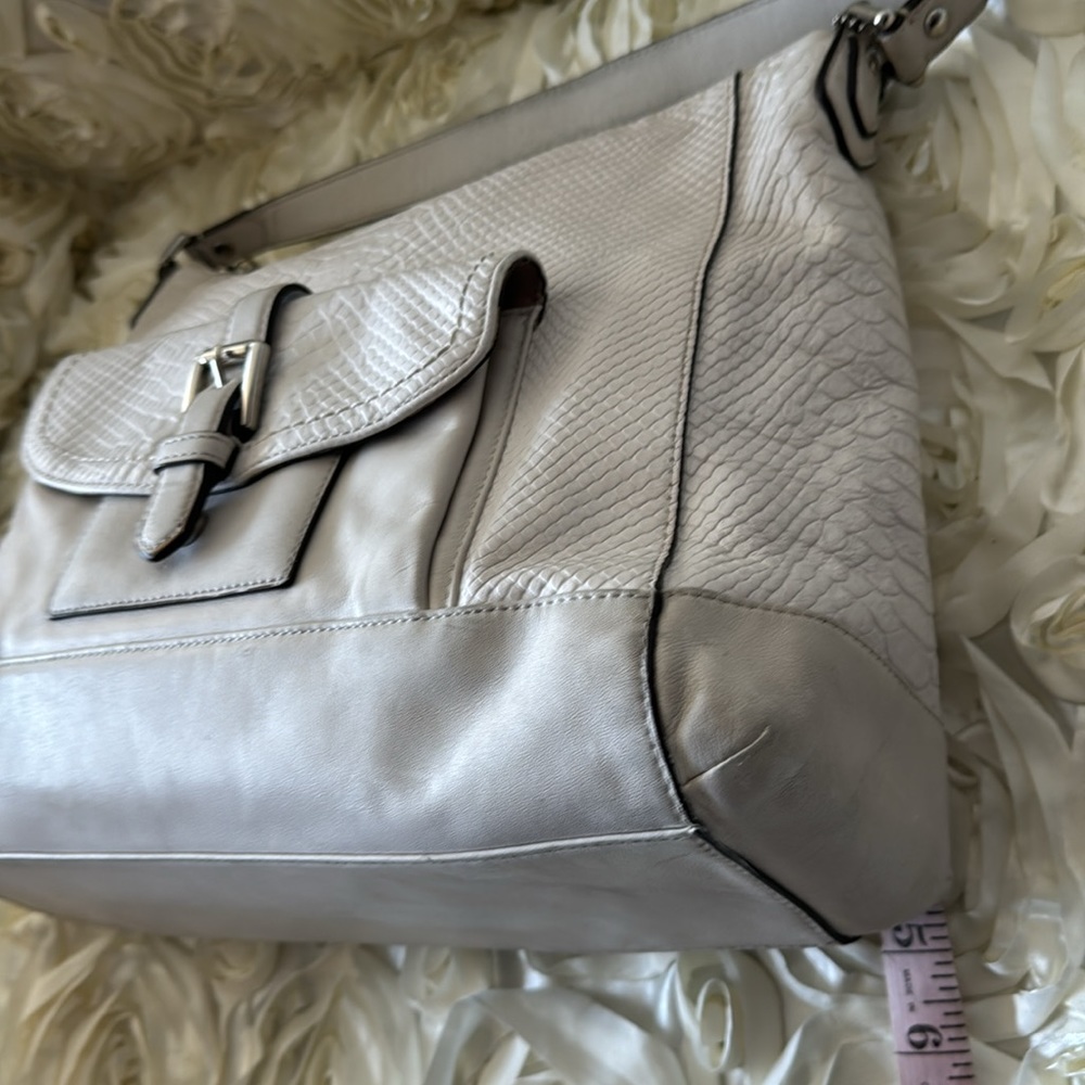 Authentic: Coach Python Embossed Ivory Leather Ho… - image 5